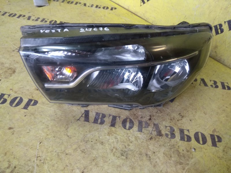 Фара левая Lada Vaz Vesta Фара левая Lada Vaz Vesta
