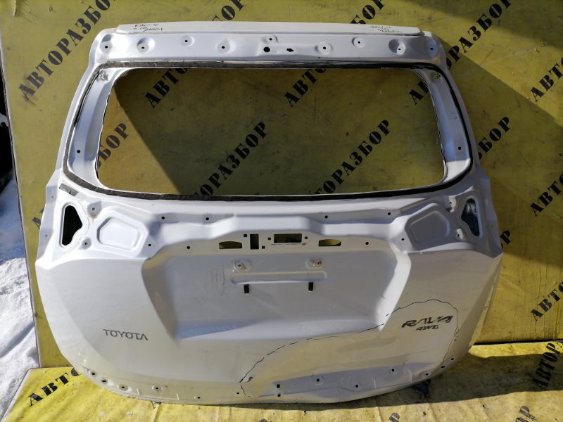 Крышка (дверь) багажника Toyota Rav4 40 2013-2019