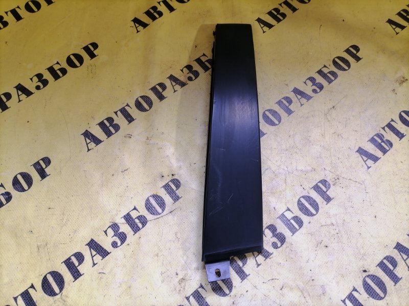 Накладка двери задней левой CHRYSLER 300C 2004-2010 5288837AF Б/У