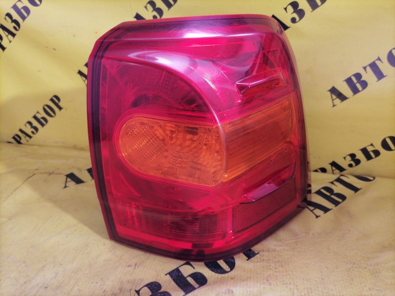 Фонарь задний правый внешний TOYOTA LAND CRUISER 200 2008-2021 2013 4.5 1vdftv 235л/с diesel turbo 81551-60A80 Б/У