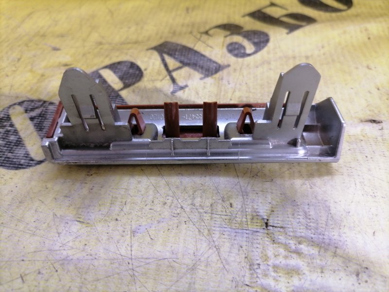 Накладка на торпедо (панели) TOYOTA LAND CRUISER 200 2008-2021 4.5 1vdftv 235л/с diesel turbo