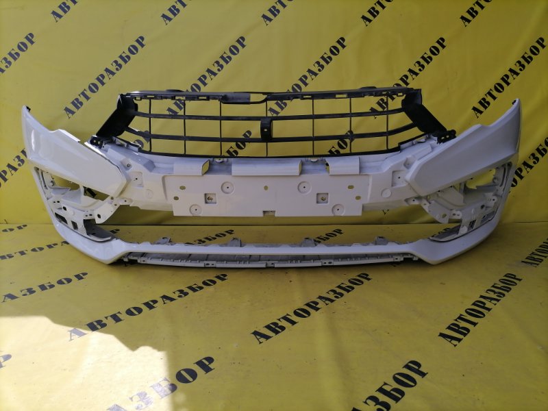 Бампер передний LADA VESTA 8450040054 Б/У