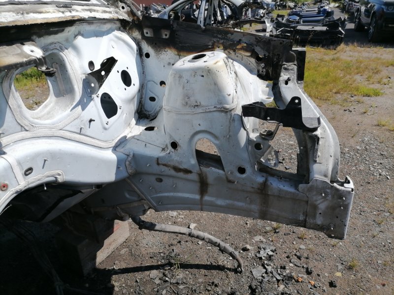 Лонжерон передний левый M-Class W166 2011-2015 2014 3.0 249 л/с om642.826 дизель