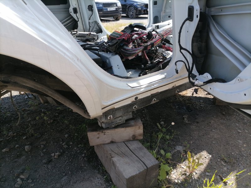 Порог со стойкой правый M-Class W166 2011-2015 2014 3.0 249 л/с om642.826 дизель