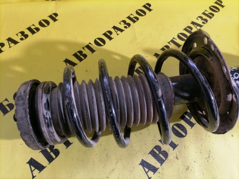 Амортизатор передний правый AVEO T300 2011-2015 2013 седан 1.6 F16D4 116 л/с Амортизатор передний правый AVEO T300 2011-2015 2013 седан 1.6 F16D4 116 л/с