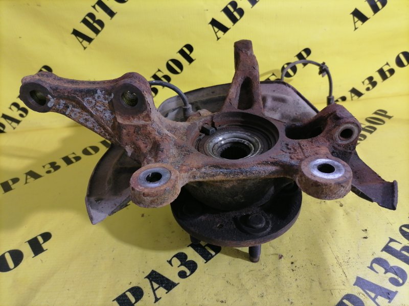 Кулак поворотный передний правый AVEO T300 2011-2015 2013 седан 1.6 F16D4 116 л/с