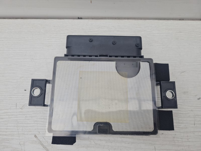 Блок управления стояночным тормозом 6 2016 GJ PY-VPS Блок управления стояночным тормозом 6 2016 GJ PY-VPS