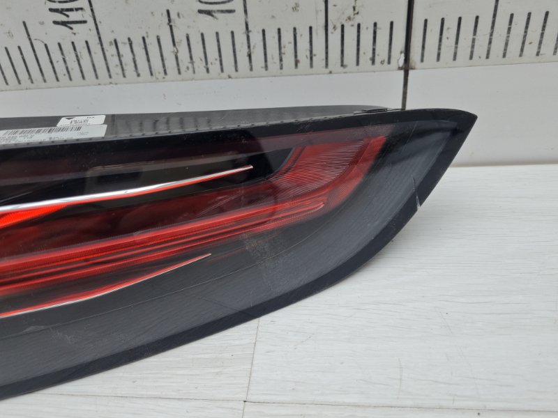 Фонарь правый Cayenne 2018 3