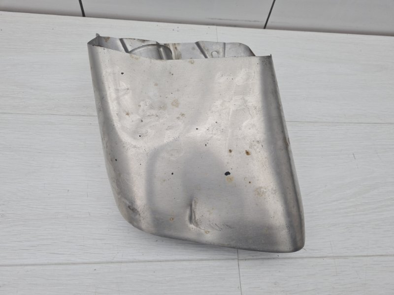 Насадки на глушитель Porsche Macan