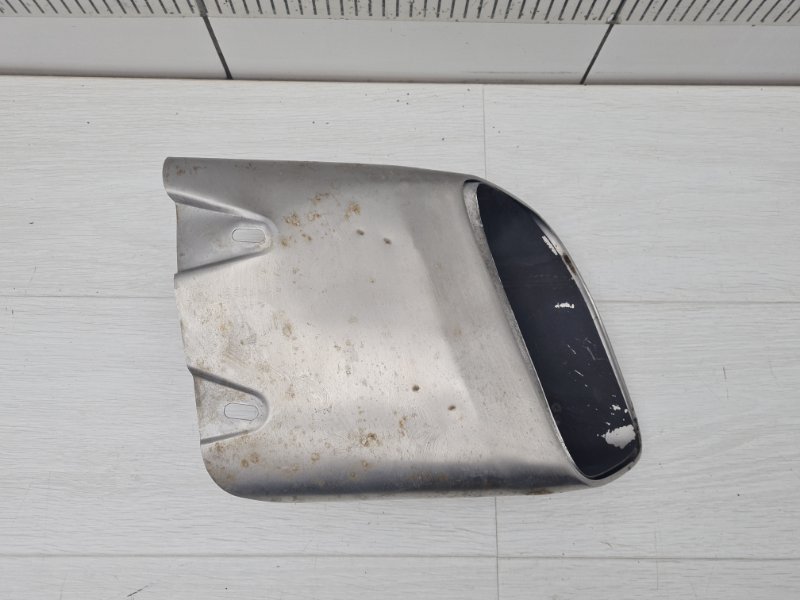 Насадки на глушитель Macan