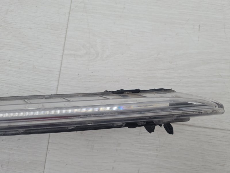 Дневной ходовой огонь правый Cayenne 2018 3