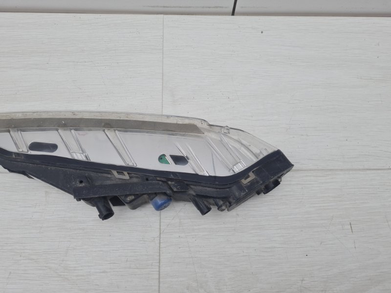 ПТФ левая Macan