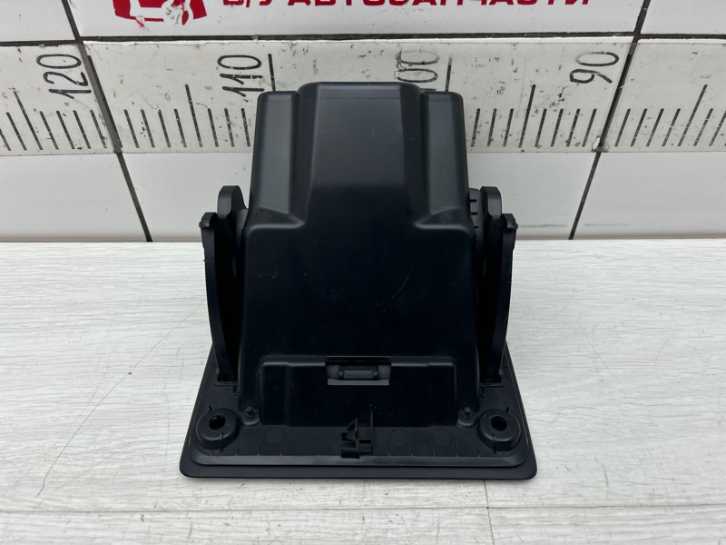 Бардачок передней консоли X1 2016 F48 B46A20B