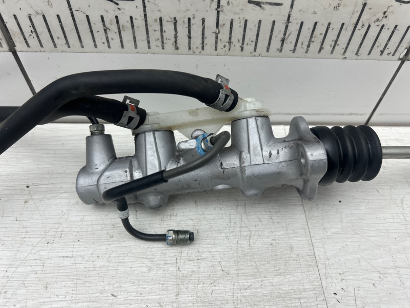 Главный тормозной цилиндр RX 4 2017 AL20 2GR-FXS