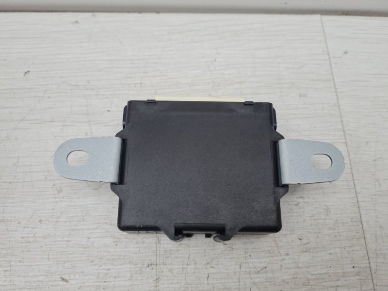 Блок комфорта двери передний левый RX 4 2017 AL20 2GR-FXS Блок комфорта двери передний левый RX 4 2017 AL20 2GR-FXS