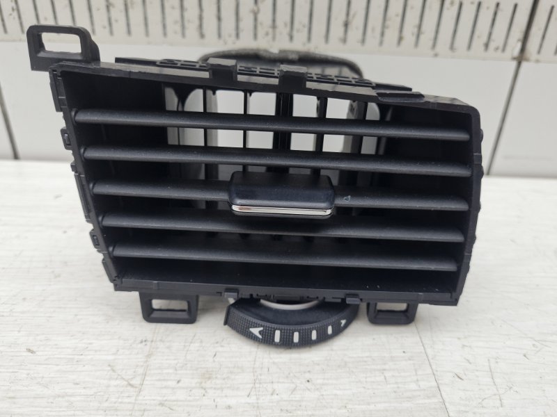 Дефлектор правый Lexus RX 4 AL20 2GR-FXS