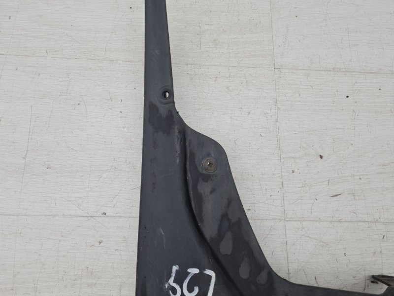 Брызговик задний правый RX 4 2017 AL20 2GR-FXS