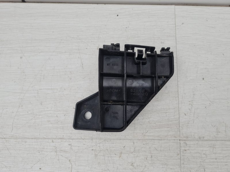 Кронштейн заднего бампера правый RX 4 2017 AL20 2GR-FXS Кронштейн заднего бампера правый RX 4 2017 AL20 2GR-FXS