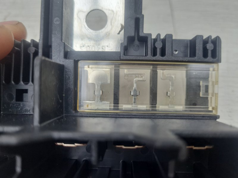 Блок предохранителей Lexus RX 4 AL20 2GR-FXS