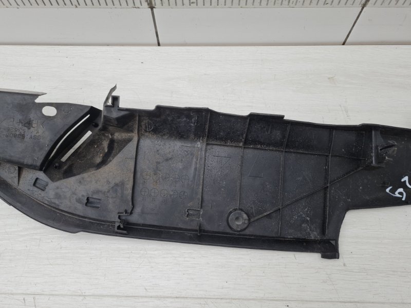 Пыльник крыла левый RX 4 2017 AL20 2GR-FXS