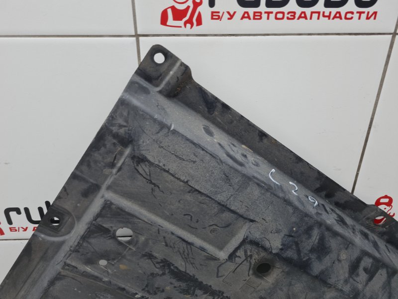 Защита днища левая RX 4 2017 AL20 2GR-FXS Защита днища левая RX 4 2017 AL20 2GR-FXS