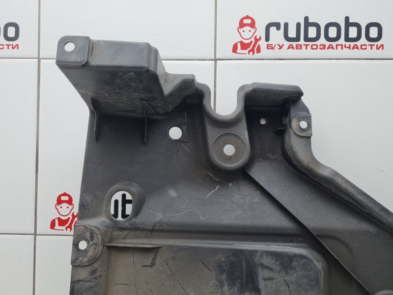 Защита днища левая RX 4 2017 AL20 2GR-FXS Защита днища левая RX 4 2017 AL20 2GR-FXS