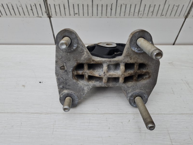 Опора двигателя задняя Lexus RX 4 AL20 2GR-FXS