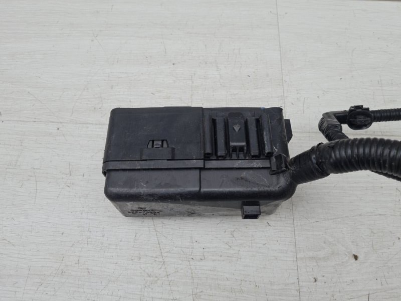 Блок предохранителей моторный RX 4 2017 AL20 2GR-FXS