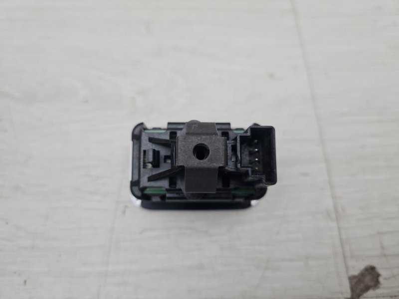 Кнопка багажника GL 2013 X166 278.928