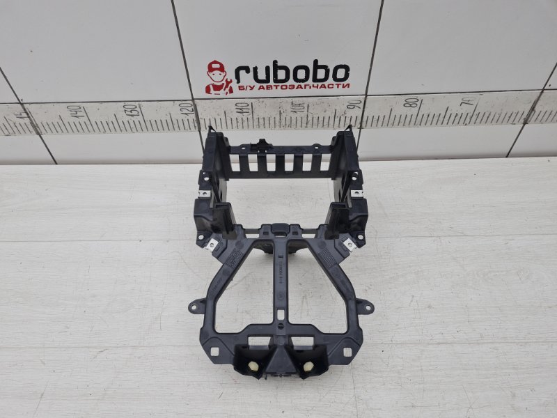 Кронштейн магнитолы MINI Coupe 2013 R58 N18B16C 51169206833 контрактная