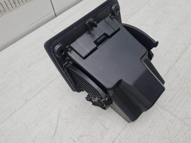 Бардачок передней консоли X1 2016 F48 B46A20B