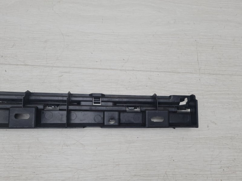 Кронштейн порога передний левый 7 2013 F01 LCI N63B44A