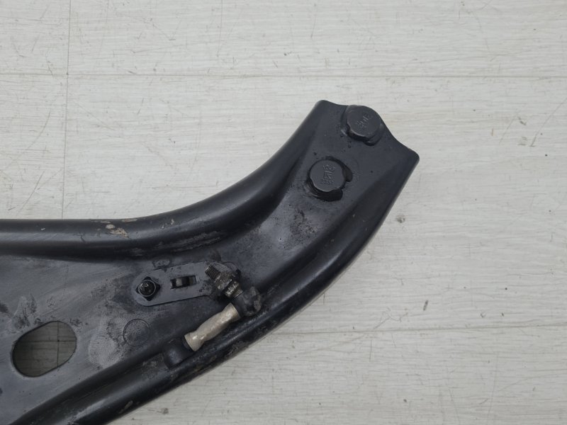 Рычаг передний левый Coupe 2013 R58 N18B16C