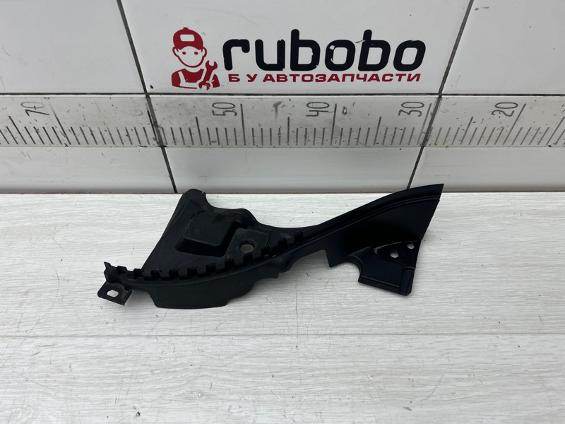 Кронштейн уплотнителя капота правый BMW X1 2016 F48 B46A20B 51767329402 контрактная