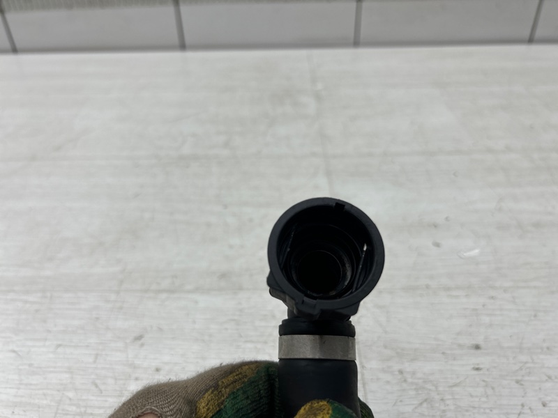 Трубка охлаждения X1 2016 F48 B46A20B Трубка охлаждения X1 2016 F48 B46A20B