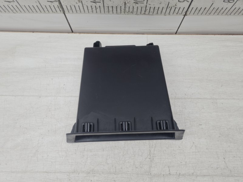 Ниша в багажник X1 2016 F48 B46A20B