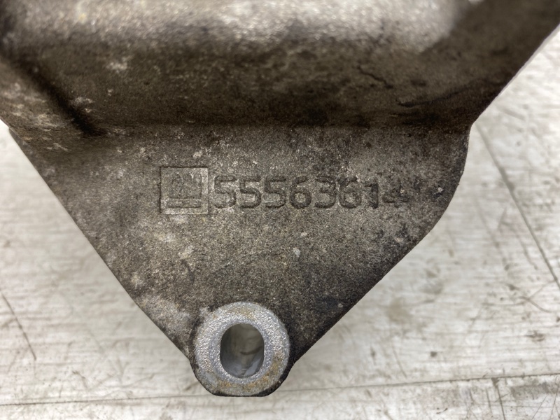 Кронштейн насоса ГУР Insignia OPC 2010 G09 A28NET