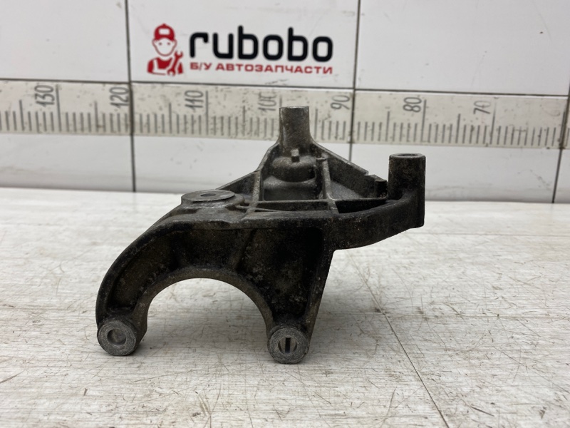 Кронштейн насоса ГУР Insignia OPC 2010 G09 A28NET