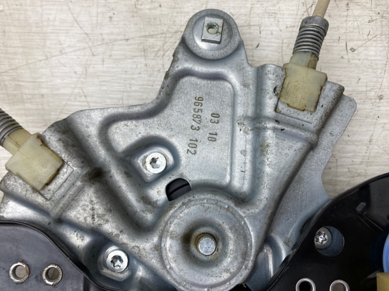 Стеклоподъемник передний правый Insignia OPC 2010 G09 A28NET