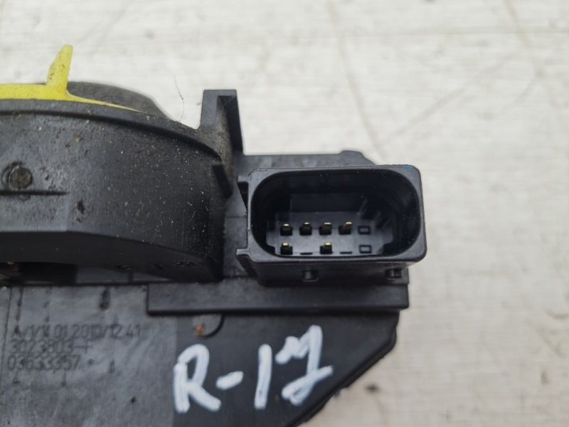 Замок двери задний левый Opel Insignia OPC G09 A28NET Замок двери задний левый Opel Insignia OPC G09 A28NET