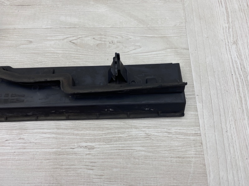 Кронштейн радиатора Insignia OPC 2010 G09 A28NET