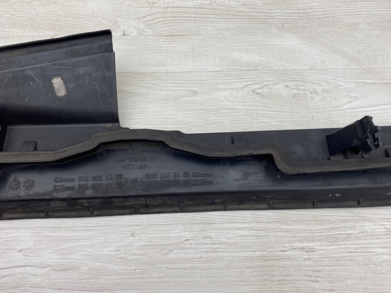 Кронштейн радиатора Insignia OPC 2010 G09 A28NET