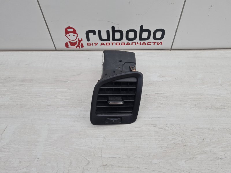 Дефлектор левый Opel Insignia OPC 2010 G09 A28NET 13321919 контрактная