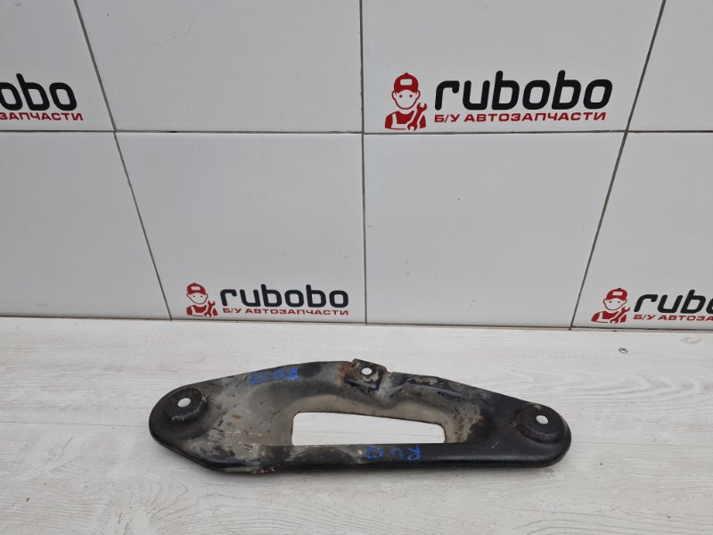 Кронштейн подрамника передний левый Opel Insignia OPC 2010 G09 A28NET 13235089 контрактная