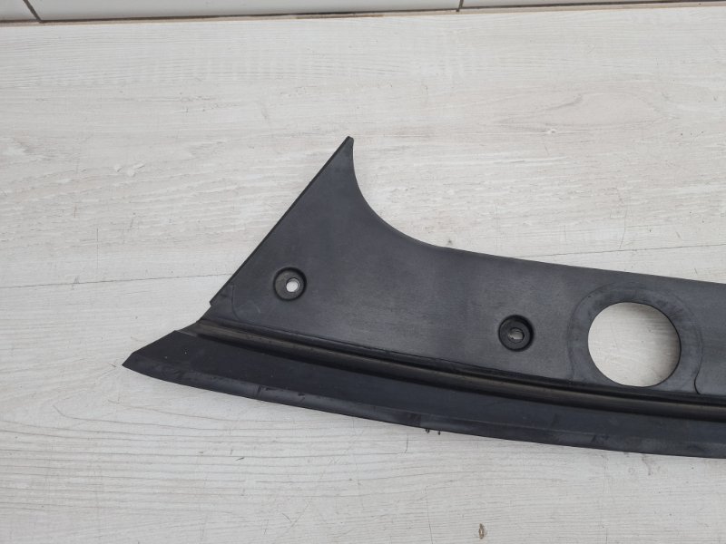 Накладка стойки левая задняя GL 2008 X164 273.963