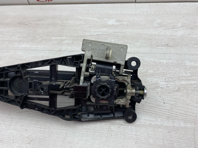 Ручка двери передняя правая Camaro SS 2013 GMX521 LS3 Ручка двери передняя правая Camaro SS 2013 GMX521 LS3