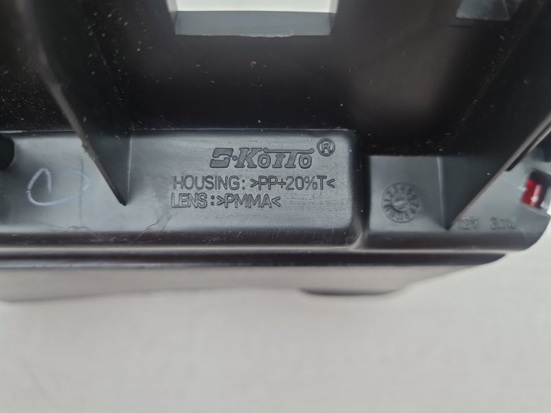 Стоп-сигнал Challenger 2011 LC ERB