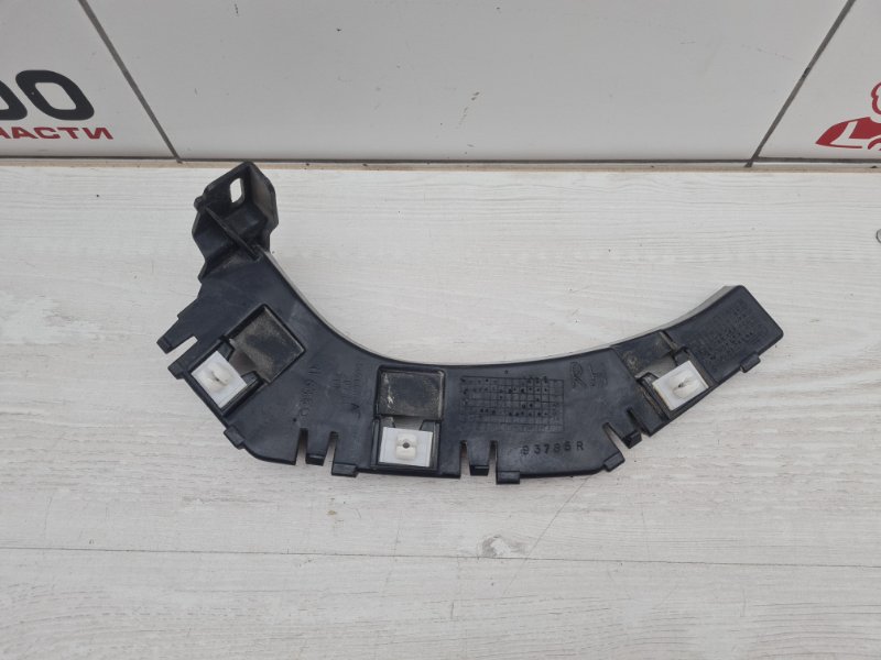 Кронштейн заднего бампера правый Challenger 2011 LC ERB