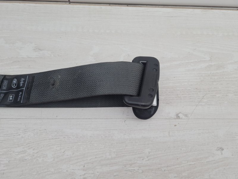 Ремень безопасности задний Challenger 2011 LC ERB