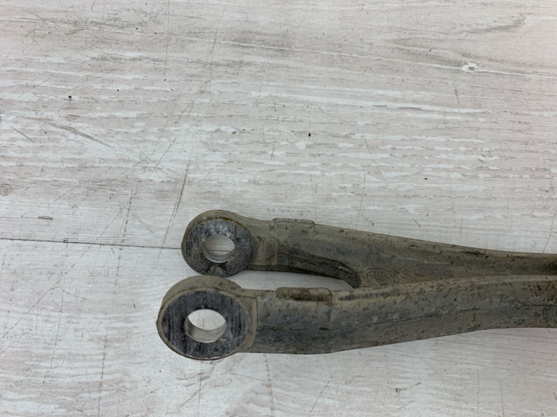 Рычаг задний Challenger 2011 LC ERB